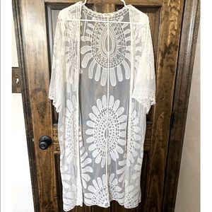 Embroidered Mesh Lace Kimono